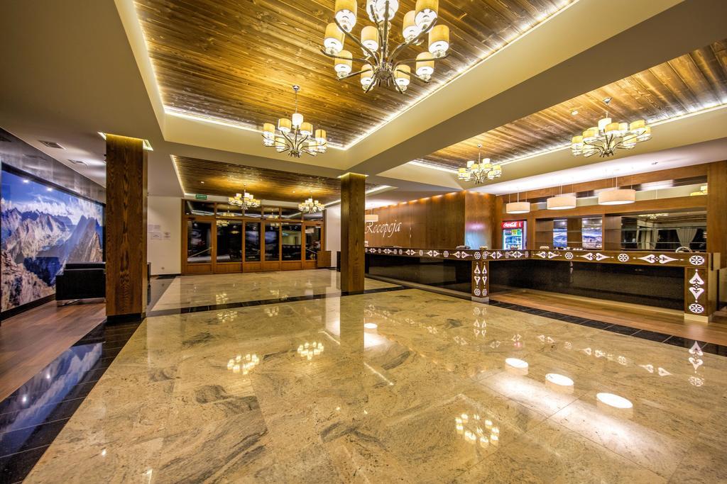 Grand Stasinda Bal Sylwestrowy Animacje Impreza Integracyjna Dwa Posilki Bogaty Bufet Baseny Kregielnia Grota Sauny Squash Silownia Place Zabaw Widoki 1000Mnpm Bukowina Tatrzanska Ngoại thất bức ảnh